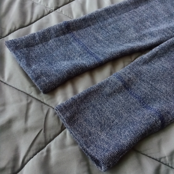 Women's Sonoma Blue Cowl Neck Kangaroo Pouch Heathered Long Sleeve Sweatshirt - Picture 10 of 14